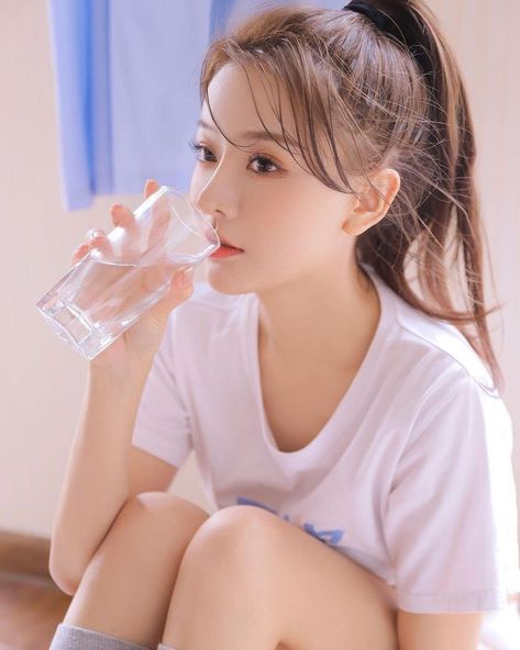 女大學(xué)生保姆初體驗