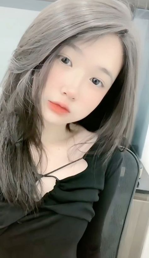 亞洲人撒尿小人便