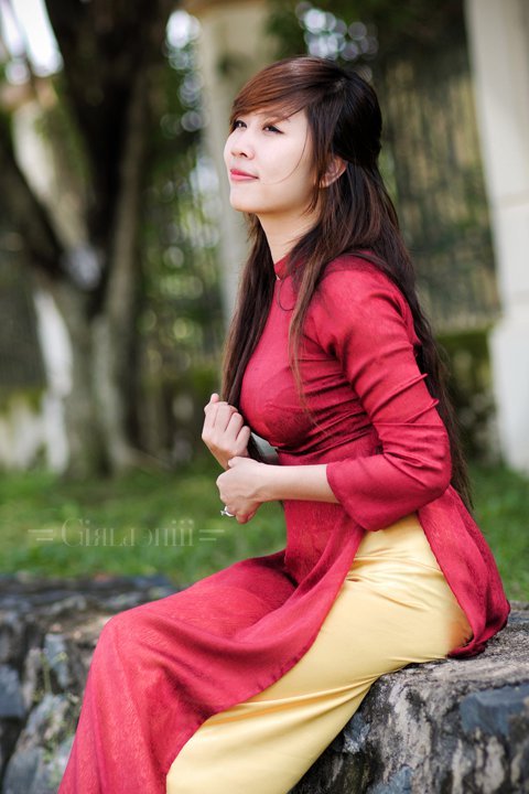 裸體男女樹林做爰