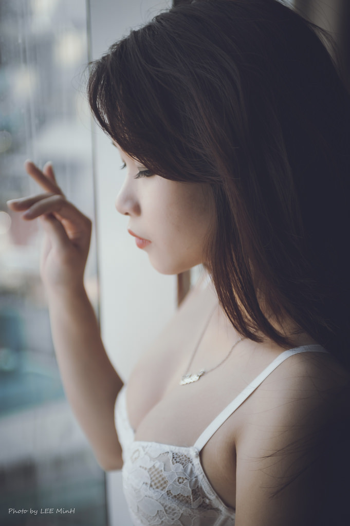 韓國(guó)《不忠》未刪減版在線觀看