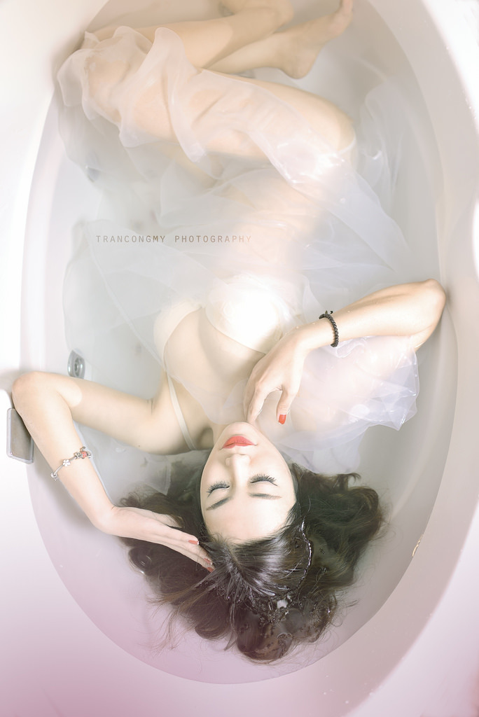 女教師～淫辱の教室媚藥